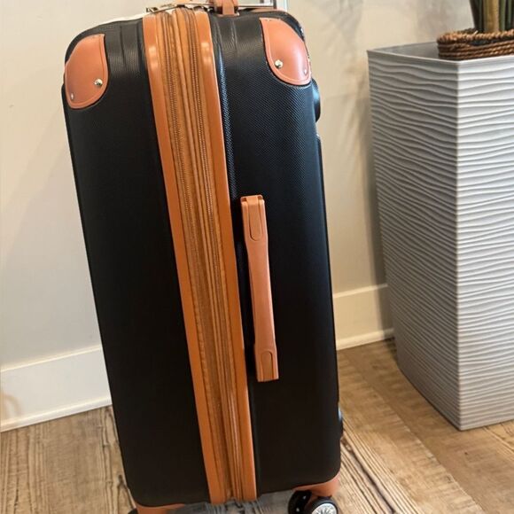 Miami CarryOn Collins 24” Expandable Retro Spinner Checked Luggage suitcase - Picture 7 of 10